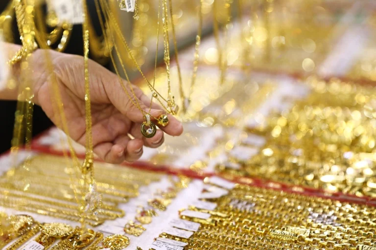 Có nên mua vàng Sơn Hà thời điểm này