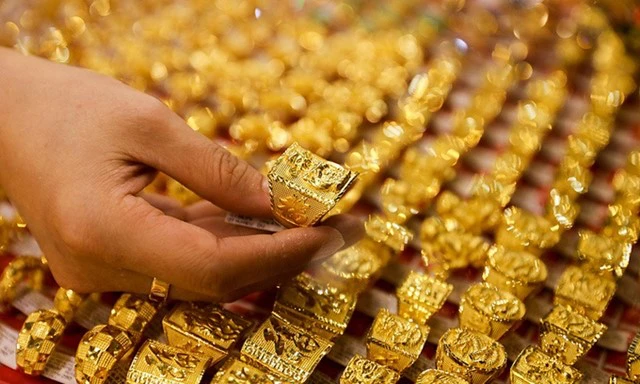 Có nên mua vàng vào thời điểm này