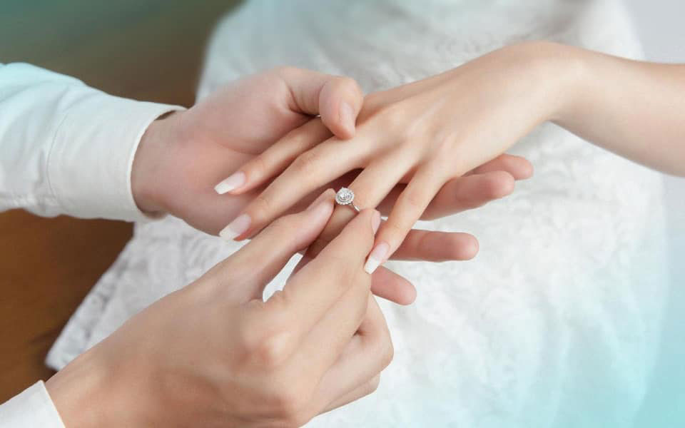 Lý do nên chọn mua cặp nhẫn cưới vàng 18K? | Cách Hay Nhất