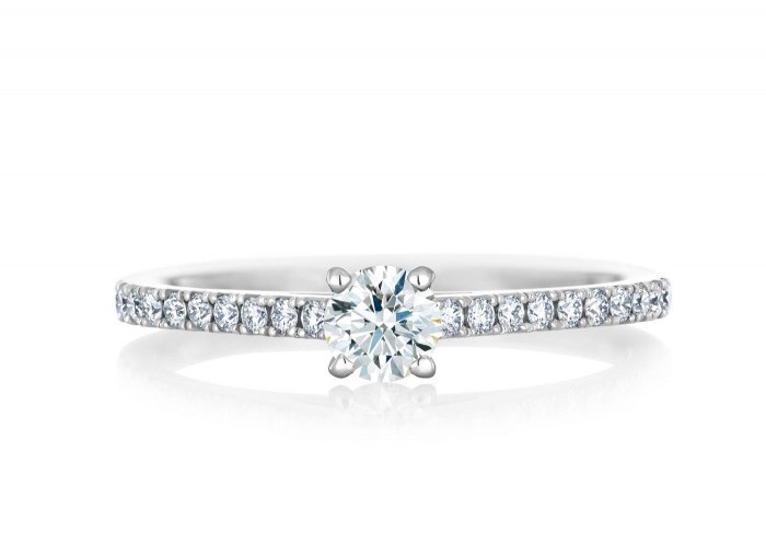 Có nên mua nhẫn kim cương hột xoàn giá rẻ không?